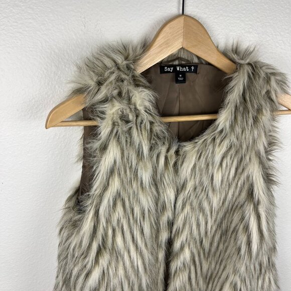 Say What | Faux Fur Off White and Tan Animal Print Fuzzy Vest, size M - Picture 2 of 9